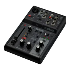 Interfaz de Audio de 3 Canales YAMAHA AG03MKII